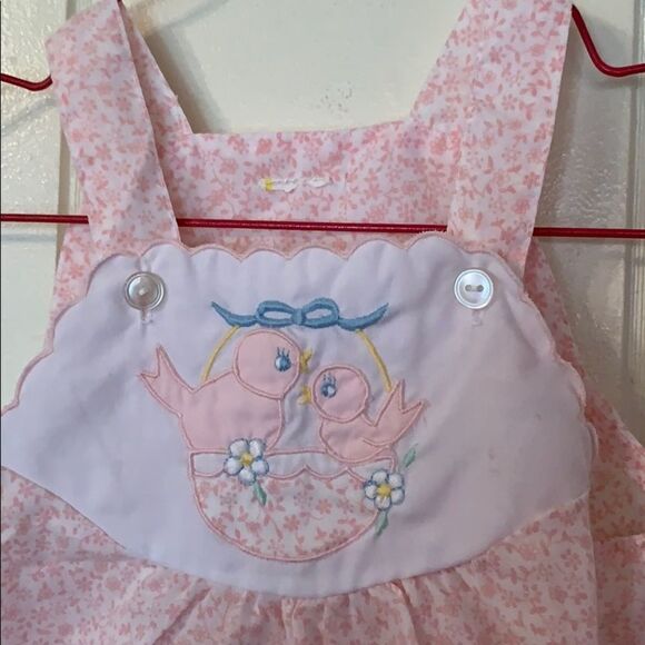 Vintage pink sun suit with embroidered birds - Picture 2 of 4